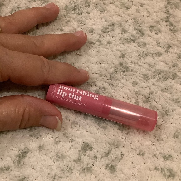 Bath & Body Works Nourishing Lip Tint NWT .08 oz Perfectly Pink - Picture 13 of 16